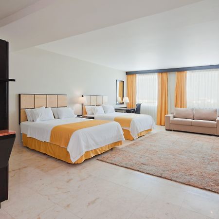 Holiday Inn Express Ciudad Del Carmen By Ihg Room photo