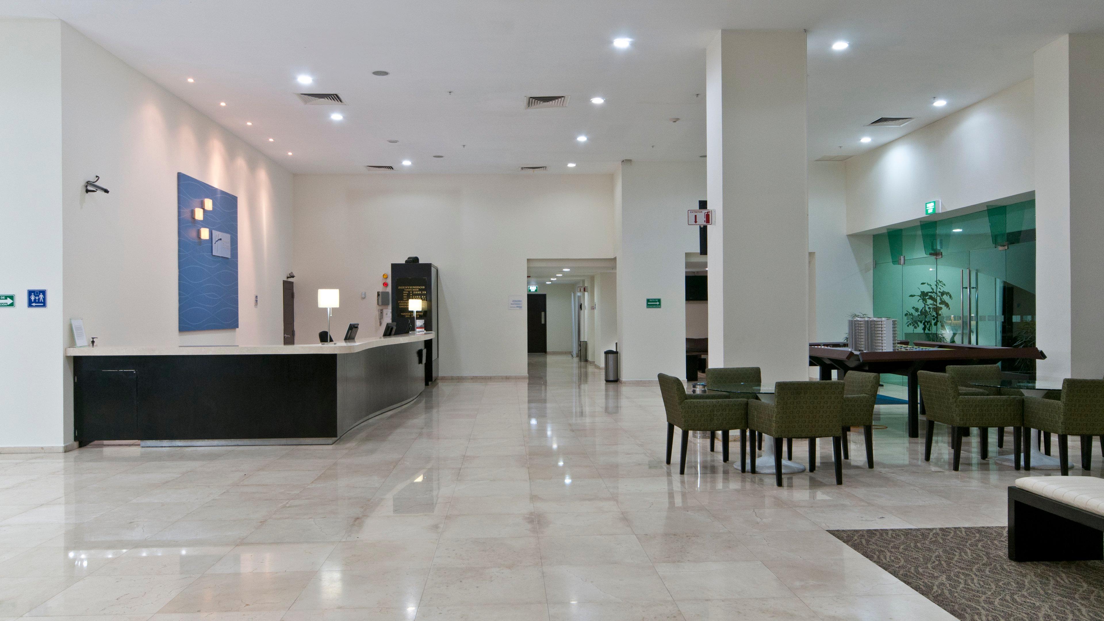Holiday Inn Express Ciudad Del Carmen By Ihg Exterior photo