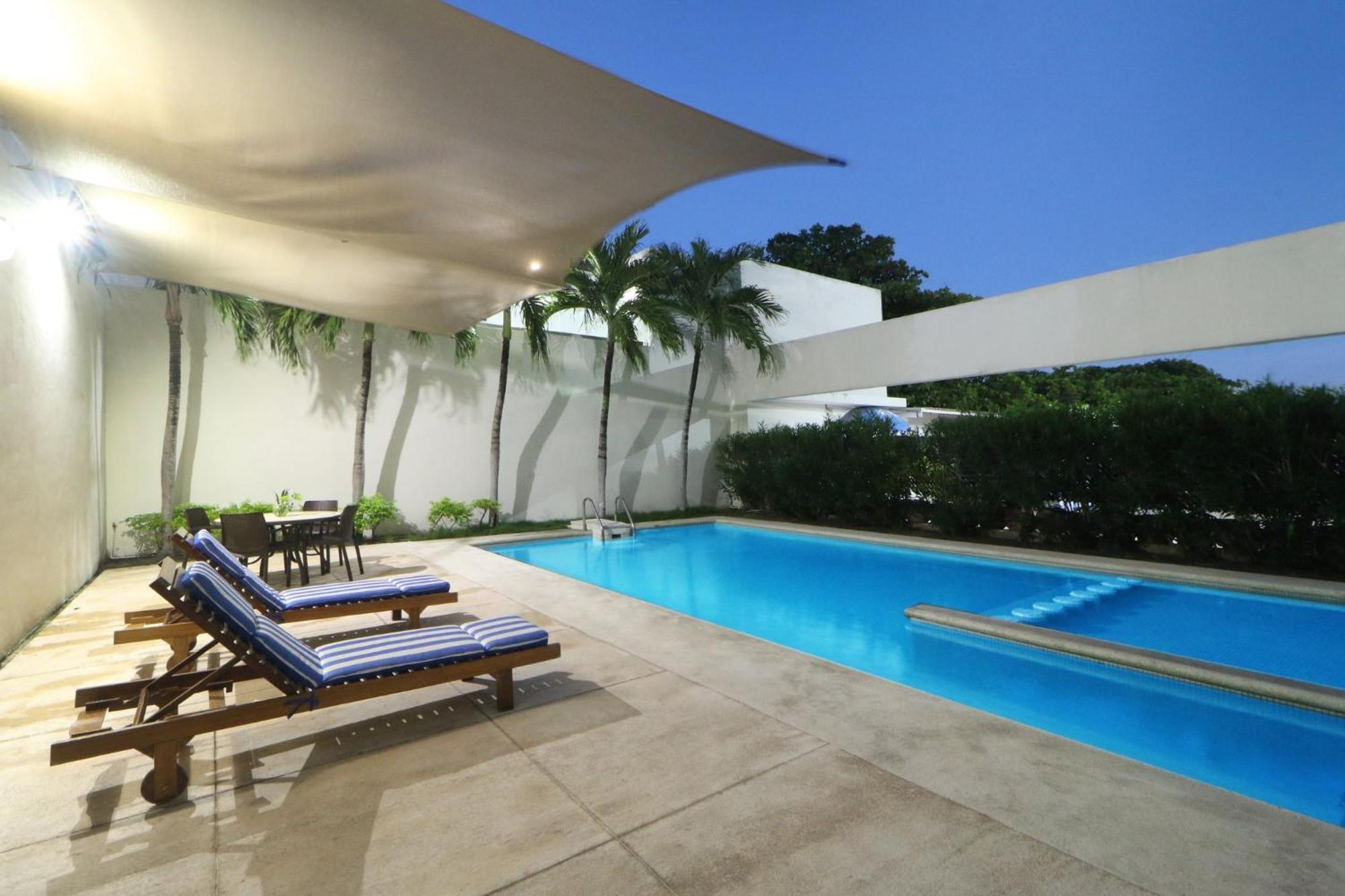 Holiday Inn Express Ciudad Del Carmen By Ihg Exterior photo